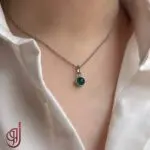 گردنبند نقره مدل رویش – پلاک سنگ عقیق سبز اصل | ژوو - Image 4