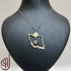 گردنبند نقره طرح نقشه ایران مدل آریا با سنگ عقیق کبود